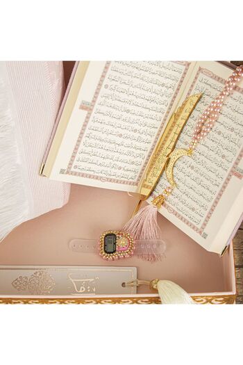 oludeniz Velvet Quran Gift Set – Digital Tasbih, Beaded Rosary, Prayer Mat, Golden Bookmark & Eleg