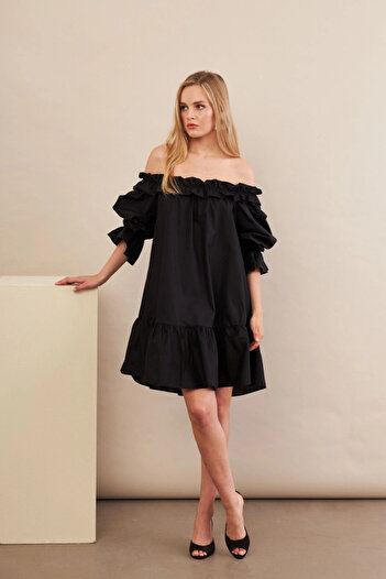 Cool & Sexy Women's Black Madonna Collar Midi Dress Psg1012