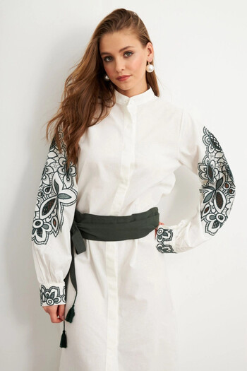 Cool & Modest Women's Ecru-Khaki Embroidery Detailed Linen Shirt Dress Mqs1839-90