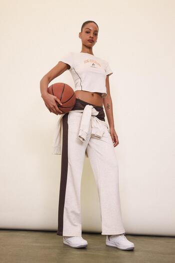 DeFacto Defactofit Nba Wordmark Thick Sweatpants Wide Leg Wide Loose Leg with Pockets Standard Size D0686Ax24Au