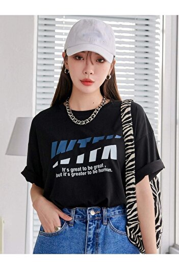 CLAYES T-Shirt Wtfk - Μαύρο εμπριμέ κοντό μανίκι με λαιμόκοψη