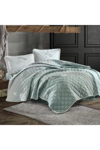 Clasy Quilted Double Bed Cover, 240 x 260 cm and 2 Pillowcases 50 x 70 cm, Green LUVI