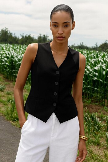 HAKKE Polyviscon 4 Button Medium Length Vest