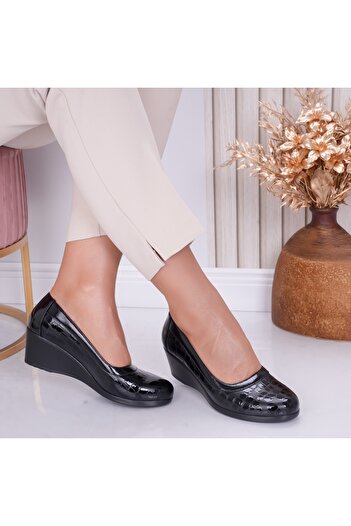 MODA STİL Pantofi dama cu platforma Negri din Piele Lacuita Maxie, 41
