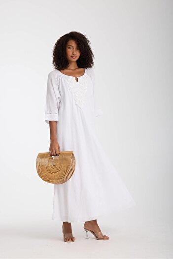 White By Nature Lace Collar Detailed Dress