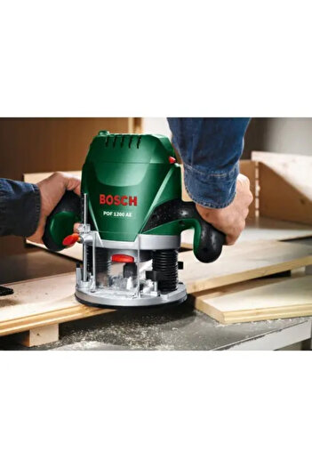 Bosch Masina de frezat POF 1200 AE, 1200 W, 230 V, 28000 RPM, 55 mm adancime maxima cursa