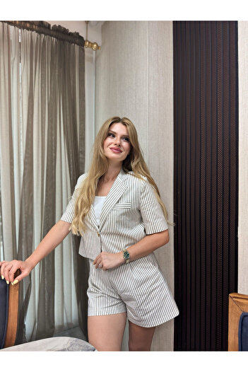 Store Padded Blazer and Belt Detailed Striped Shorts Set - Natur