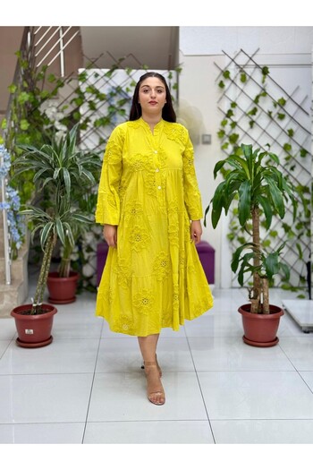 Punta Otantik Pt54830 Front Button Embroidered Judge Collar Coton Italian Dress Lemon