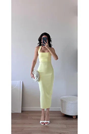LOCH BUTİK Rochie creion galbenă Midi cu fantă pentru damă