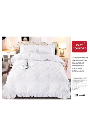 FIONNA.RO Bed Linen With Embroidered Hearts - White