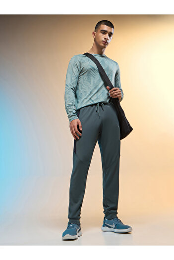 Technosport By Styli Contrast Side Panel Slim Fit Track Pants