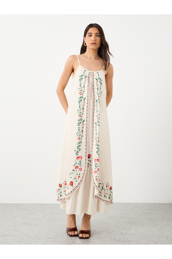 Styli Floral Print Strappy Maxi Dress