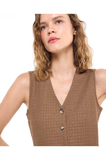 R&B Textured Vest Top with V-Neck