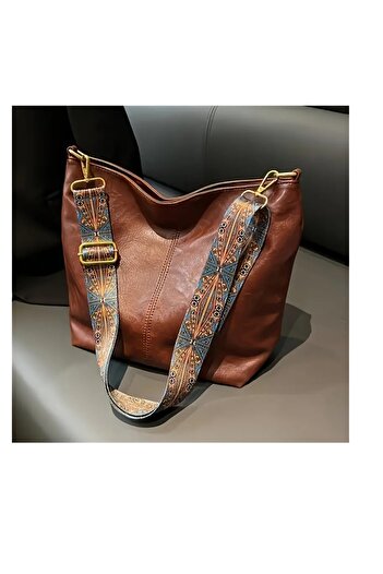 Generic Women's Leather Shoulder Bag, Casual Brown Shoulder and Crossbody Bag with Adjustable Strap and Zipper Closure