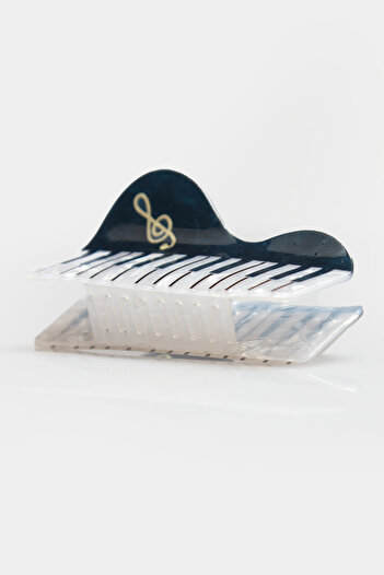Fulla Moda Bone Peg Buckle with Piano Figure