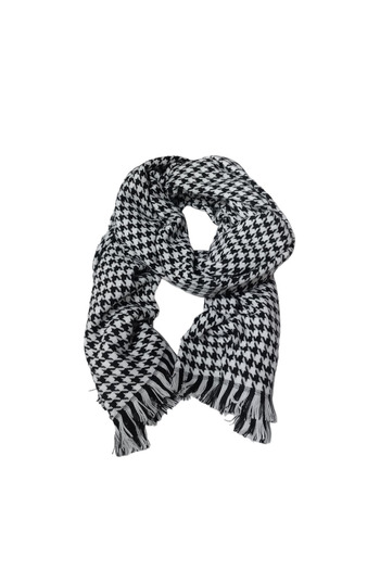Cesicey Black and White Houndstooth Patterned Winter Shawl