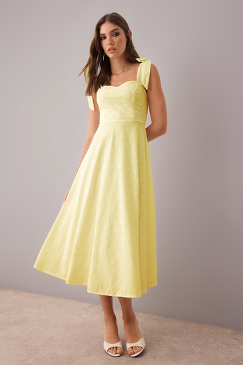 Trendyol Collection Light Yellow Brode Skirt Waist Opening Straight Maxi Woven Dress Twoss25El00863