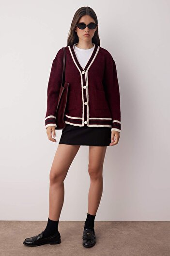 Trendyol Collection Burgundy Color Block Wide Fit Knitwear Cardigan Twoaw26Hi00125