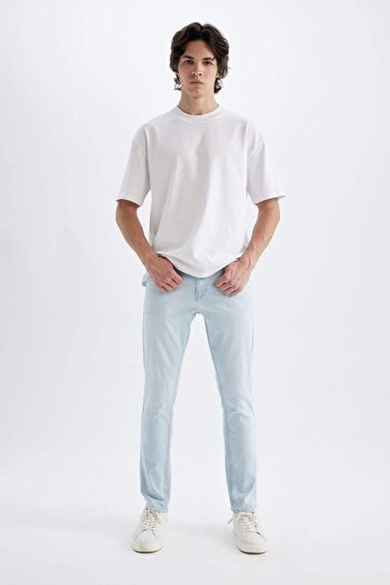 DeFacto Pedro Slim Fit Jeans - Narrow Fit, Regular Waist D1818AX24SM