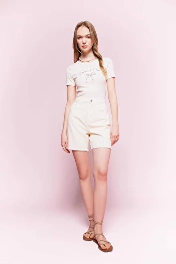 DeFacto Gabardine-Shorts mit kurzem Bein – Regular Fit, normale Taille D0964AX24SM