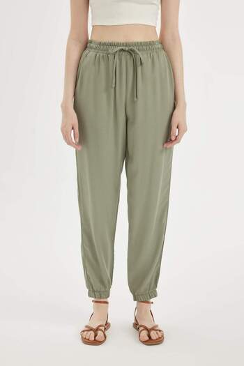 DeFacto Viscose Jogger Pants Regular Waist Ankle Length Basic Plain with Pockets X0140Az24Sm
