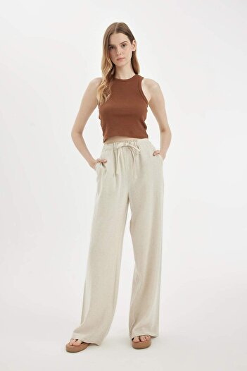 DeFacto Fitted Halter Neck Ribbed Camisole Basic Plain Undershirt U0357Az24Sm