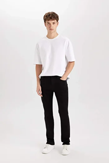 DeFacto Sergio Regular Fit Jean Trousers - Normal Waist, Pipe Leg C6024AX24SM