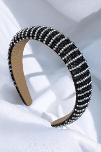 TAKIŞTIR Black Color Pearl Detailed Stone Crown
