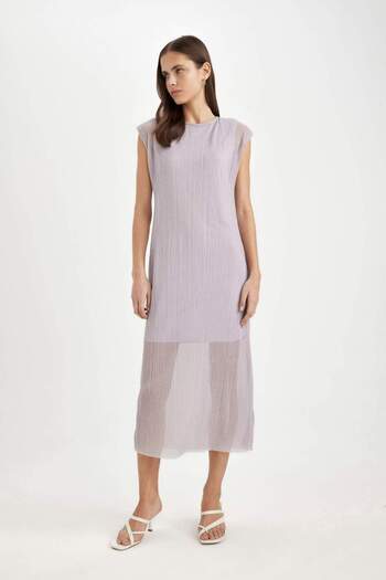 DeFacto Bodycon Yuvarlak Yaka Yarasa Kollu Maxi Elbise C8293AX24SM