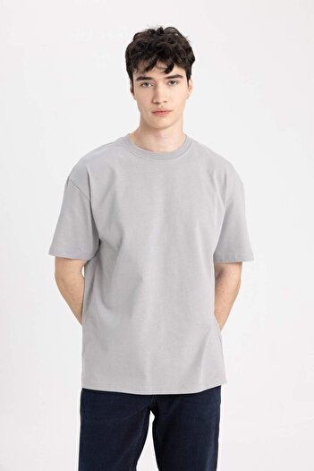 DeFacto Boxy Fit Crew Neck Short Sleeve Basic T-Shirt C5277Ax24Sp