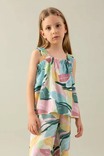DeFacto Girl's Patterned Strappy Blouse B5066A824HS