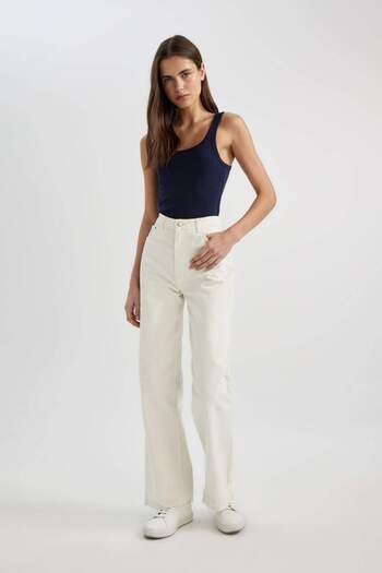 DeFacto Slim Fit Slim Fit Basic Απλό Στρογγυλό Καμισόλι Μονόχρωμο Μονόχρωμο Μπλουζάκι A2366AX24SP