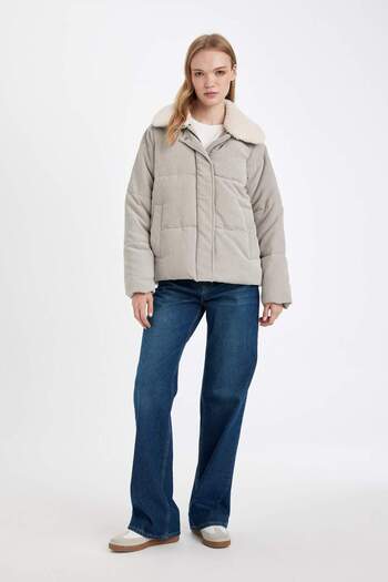 DeFacto Velvet Coat Faux Fur Collar Zipper Snap Pocket Regular Fit C5160Ax23Wn
