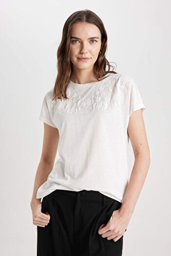 DeFacto Crew Neck Printed Short Sleeve T-Shirt C2386Ax24Sp