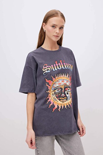 DeFacto Unisex Ramones Oversize Wide Fit Crew Neck Short Sleeve Washed Faded Effect T-Shirt C3773Ax24
