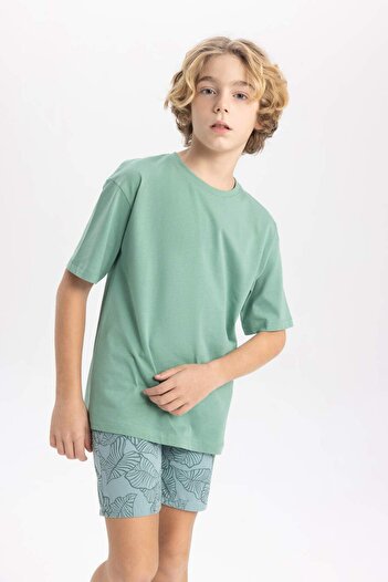 DeFacto Boy's Oversize Wide Fit Crew Neck Basic Plain Short Sleeve T-Shirt B5927A824Sm