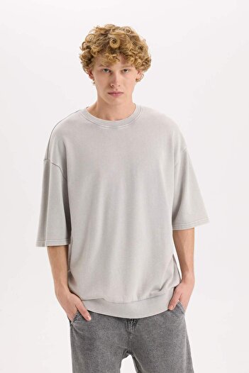 DeFacto Loose Fit Crew Neck Washed Faded Effect Short Sleeve T-Shirt C0709Ax24Sp