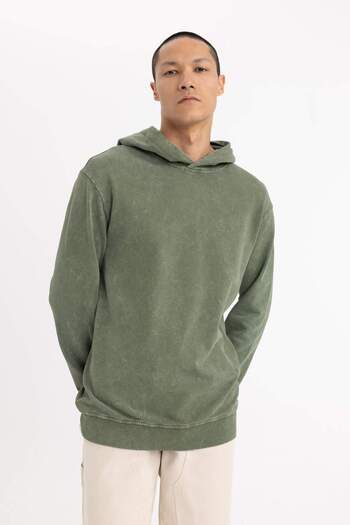 DeFacto Regular Fit Kapüşonlu Yıkamalı Soluk Efektli Basic Düz Sweatshirt B9220AX23WN