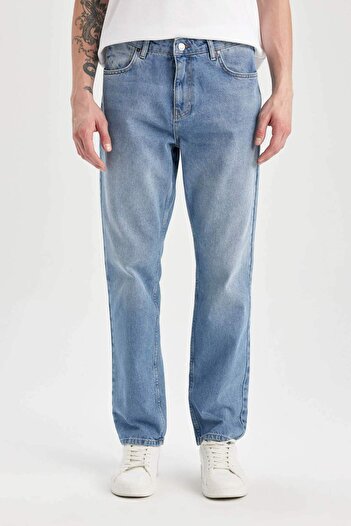 DeFacto Straight Fit Regular Fit Regular Waist Tube Leg Jean Pants B4684Ax24Sp