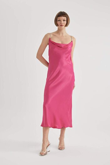 DeFacto Bodycon Bisiklet Yaka Kısa Kollu Saten Midi Elbise B7674AX23CW