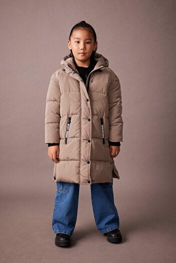 DeFacto Girl's Water Repellent Plush Lining Long Coat Coat A0902A823Au