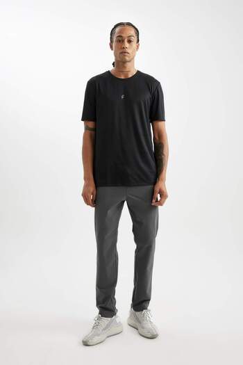 DeFacto DeFactoFit Slim Fit Crew Neck Sportsman Βαρύ υφασμάτινο μπλουζάκι X6142AZ22SM