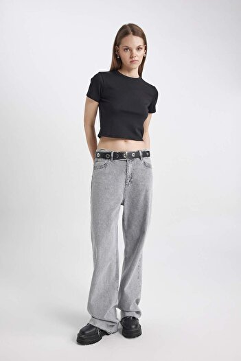 DeFacto Coool Fitted Ribana Basic Plain Crop Short Sleeve Black T-Shirt T9631Az22Sm
