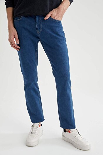 DeFacto Sergio Regular Fit Normal Fit Normal Waist Pipe Leg Jean Trousers T0044Az21Sp