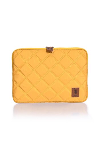 U.S. Polo Assn. Macbook Air - Macbook Pro 13 и 13,3 инча Съвместим калъф за лаптоп Quilted Mustard