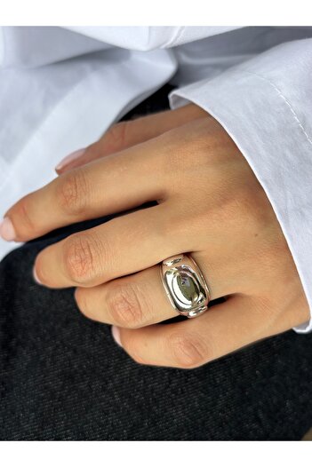 Ressia Bonnie Ring