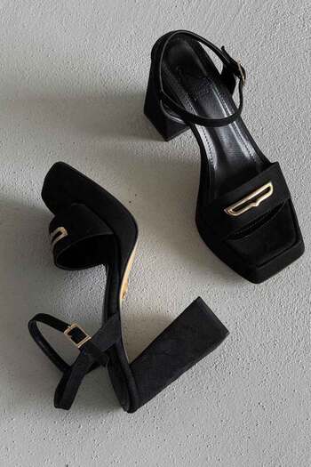 AYAKKABI PRENSİ Demi Accessory Detailed Black Suede Platform Women's Thick Heeled Shoes 11cm