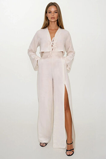 VAGGON Women's Ecru Elastic Waist Double Pocket Slit Trousers and Tie-Up Blouse Muslin Set Vs00211