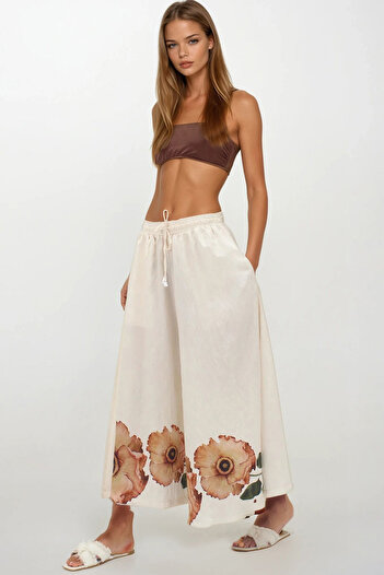 VAGGON Women's Beige Double Pocket Elastic Waist Printed Self Textured Wide Leg Pants Vs00257