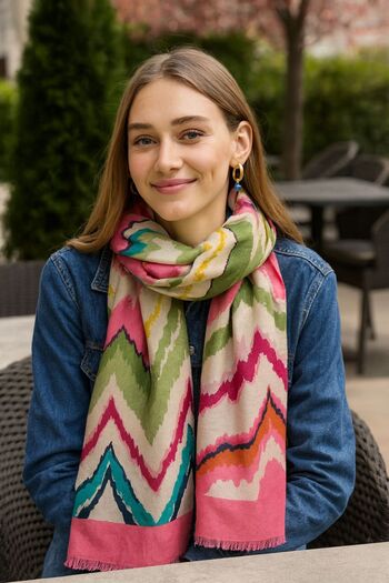 Axesoire 15087 Zigzag Patterned Gilded Pink Shawl